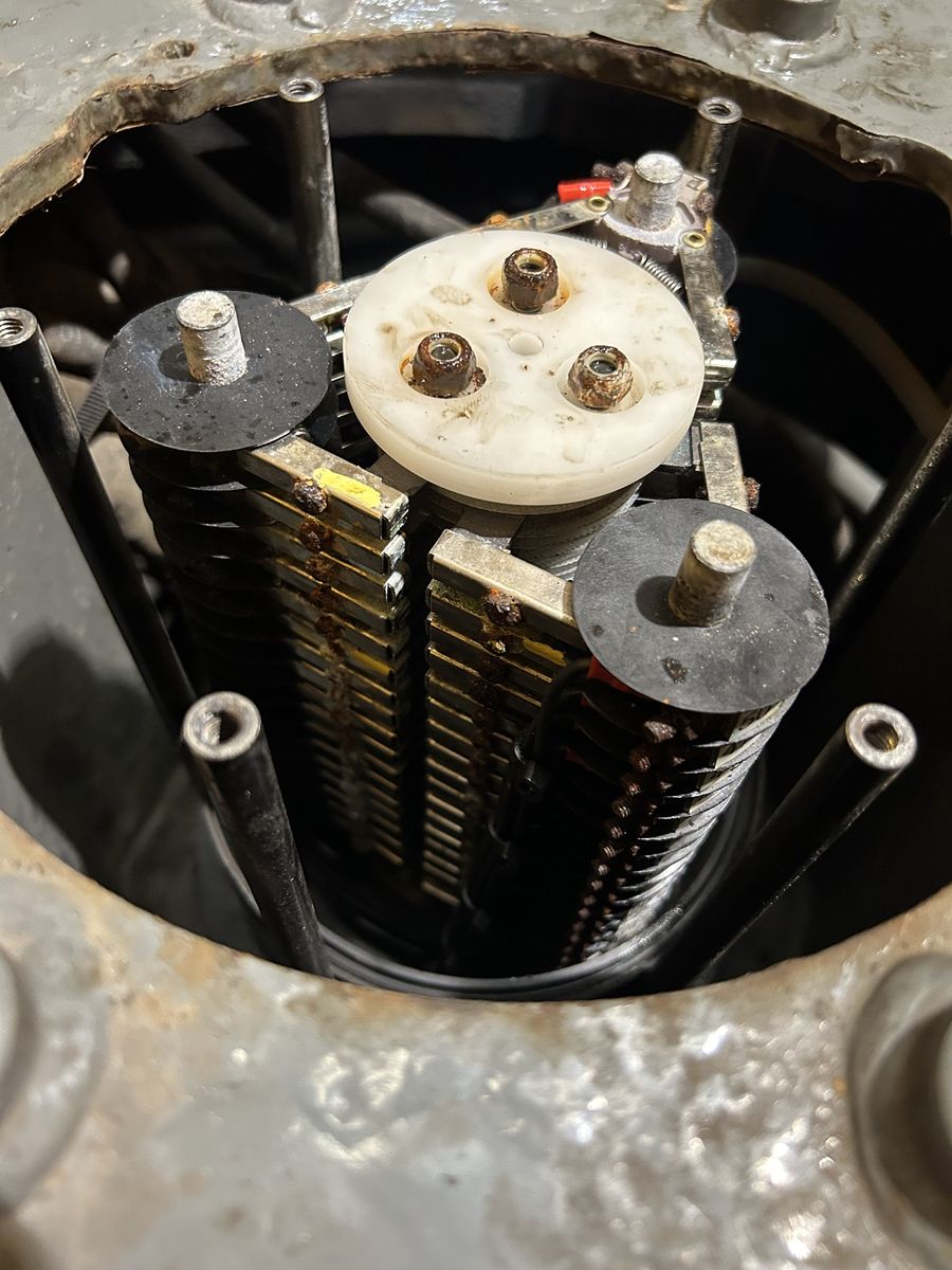 Corroded slip ring contacts